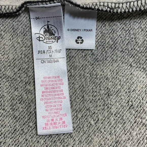 Disney Edna Mode Embroidered Faux Leather Sleeve Pullover Sweater Size XS Gray - Picture 11 of 12